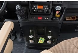 Low Profile Motorhome DETHLEFFS 4 travel T 7116-4 modelo 2017 en Sale Occasion