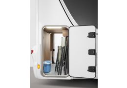 Low Profile Motorhome DETHLEFFS 4 travel T 7116-4 modelo 2017 en Sale Occasion