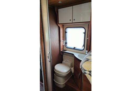Low Profile Motorhome ELNAGH Baron 73 en Sale Occasion