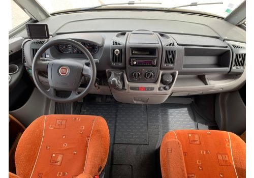 Integral Motorhome BURSTNER Aviano I 684 en Sale Occasion