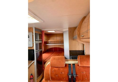 Integral Motorhome BURSTNER Aviano I 684 en Sale Occasion