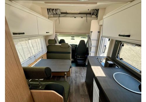 Capuchina Motorhome SUNLIGHT A70 en Sale Occasion