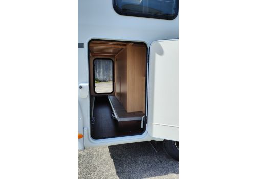 Low Profile Motorhome SUNLIGHT V60 en Sale Occasion