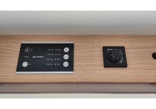 Low Profile Motorhome SUNLIGHT V60 en Sale Occasion