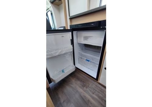 Low Profile Motorhome SUNLIGHT V60 en Sale Occasion