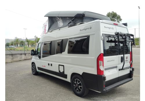 Camper Van SUNLIGHT CLIFF 600 RT en Sale Occasion