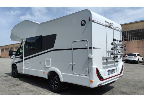 Capuchina Motorhome SUNLIGHT A68 en Sale Occasion