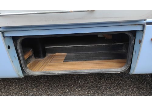 Low Profile Motorhome BURSTNER T625 en Sale Occasion