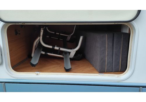 Low Profile Motorhome BURSTNER T625 en Sale Occasion