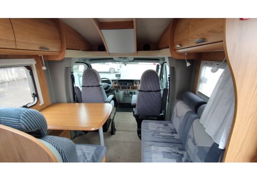 Low Profile Motorhome BURSTNER T625 en Sale Occasion