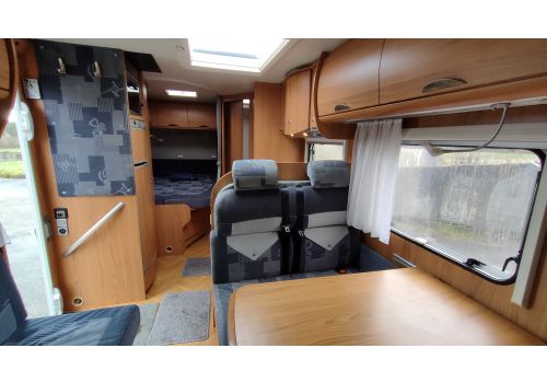 Low Profile Motorhome BURSTNER T625 en Sale Occasion