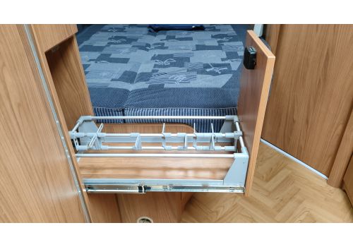 Low Profile Motorhome BURSTNER T625 en Sale Occasion