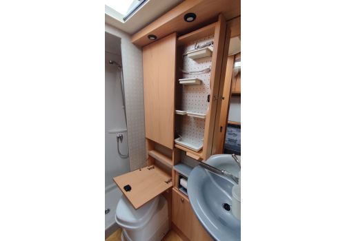 Low Profile Motorhome BURSTNER T625 en Sale Occasion