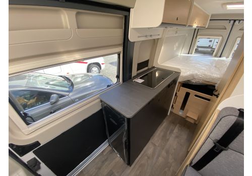 Camper Van SUNLIGHT Cliff 640 Modelo 2024 en Rent