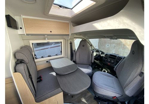 Camper Van SUNLIGHT Cliff 640 Modelo 2024 en Rent