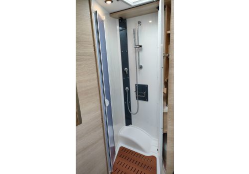 Low Profile Motorhome RAPIDO C03 en Sale Occasion