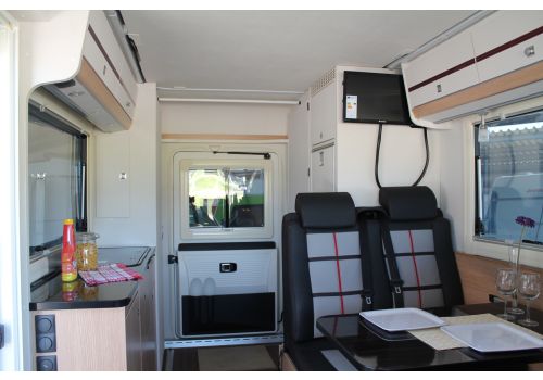 Integral Motorhome DETHLEFFS Evan I 560 D "Performance" modelo 2016 en Sale Occasion
