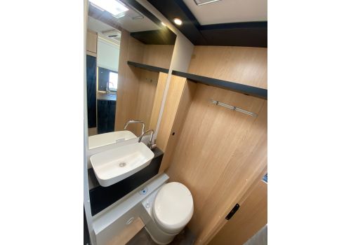 Capuchina Motorhome SUNLIGHT A 68 en Sale Occasion