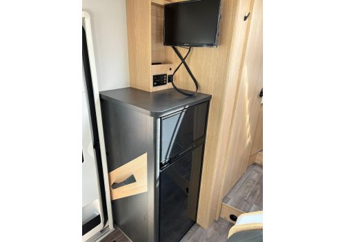 Low Profile Motorhome SUNLIGHT T 680 en Sale Occasion