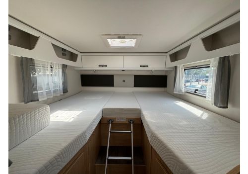 Low Profile Motorhome SUNLIGHT T 680 en Sale Occasion