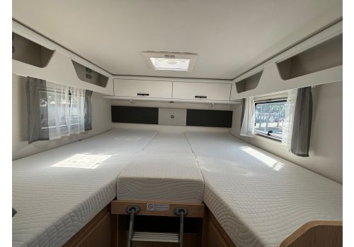Low Profile Motorhome SUNLIGHT T 680 en Sale Occasion