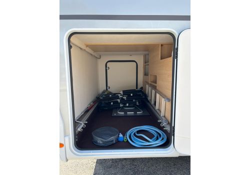 Low Profile Motorhome SUNLIGHT T 680 en Sale Occasion