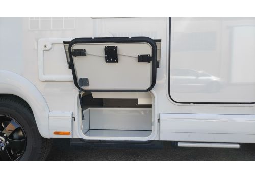 Integral Motorhome CARTHAGO C-Tourer I 145 RB LE en Sale Occasion