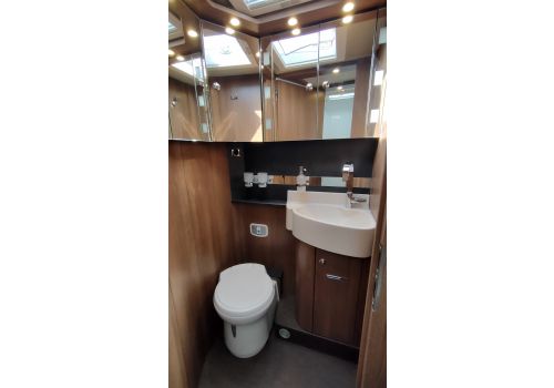 Integral Motorhome CARTHAGO C-Tourer I 145 RB LE en Sale Occasion
