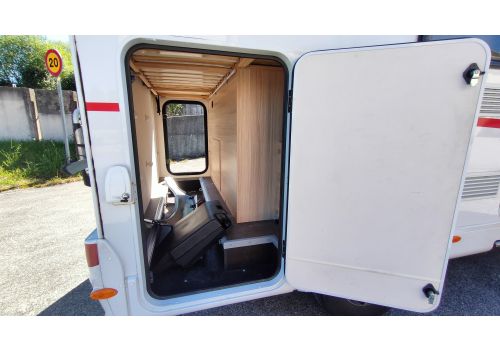 Low Profile Motorhome SUNLIGHT V60 en Sale Occasion