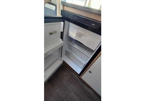 Low Profile Motorhome SUNLIGHT V60 en Sale Occasion