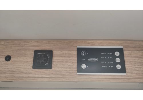 Low Profile Motorhome SUNLIGHT V60 en Sale Occasion
