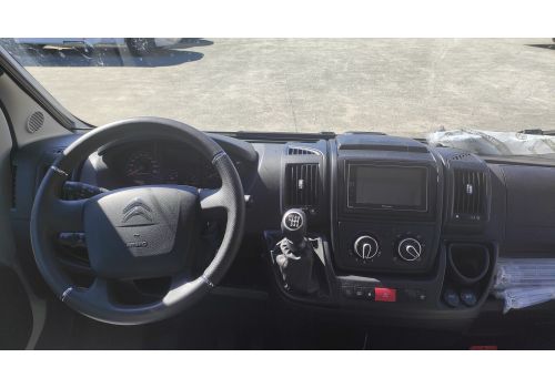 Low Profile Motorhome SUNLIGHT V60 en Sale Occasion