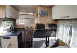Low Profile Motorhome SUNLIGHT V60 in Sale Occasion