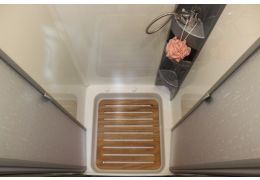 Low Profile Motorhome DETHLEFFS Dethleffs Trend T 6767 modelo 2018 en Sale Occasion