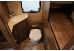 Low Profile Motorhome DETHLEFFS Dethleffs Trend T 6767 modelo 2018 en Sale Occasion