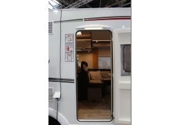 Low Profile Motorhome DETHLEFFS Dethleffs Trend T 6767 modelo 2018 en Sale Occasion
