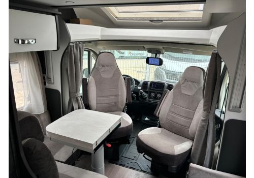 Low Profile Motorhome BENIMAR Benimar Mileo 282 en Sale Occasion