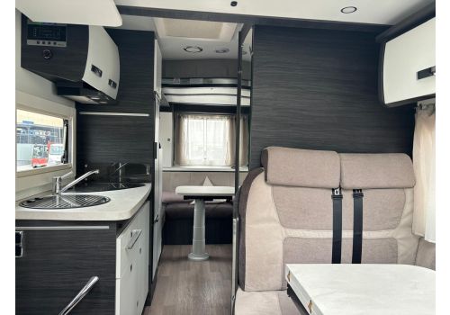 Low Profile Motorhome BENIMAR Benimar Mileo 282 en Sale Occasion
