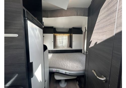 Low Profile Motorhome BENIMAR Benimar Mileo 282 en Sale Occasion