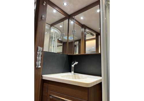 Integral Motorhome NIESMANN BISCHOFF Arto 88 LE en Sale Occasion