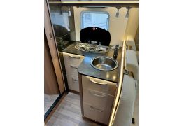 Low Profile Motorhome BURSTNER Lyseo Privilege T 700 in Sale Occasion