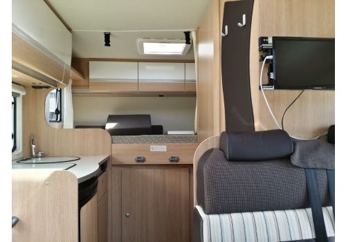 Low Profile Motorhome SUNLIGHT T-60 modelo 2016 en Sale Occasion