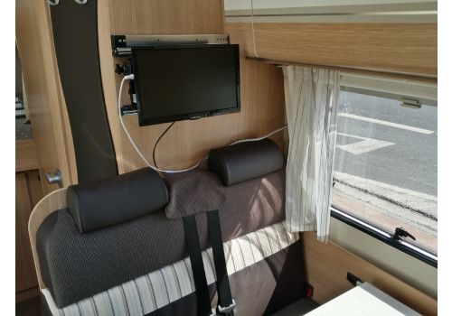 Low Profile Motorhome SUNLIGHT T-60 modelo 2016 en Sale Occasion