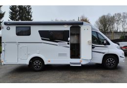 Low Profile Motorhome SUNLIGHT V66 in Rent