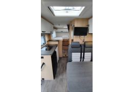 Low Profile Motorhome SUNLIGHT V66 in Rent