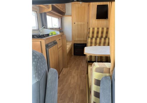 Capuchina Motorhome BENIMAR Sport 4000 2C en Sale Occasion
