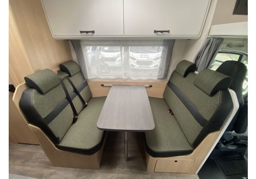 Capuchina Motorhome SUNLIGHT A68 en Rent