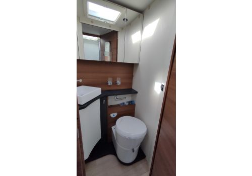 Integral Motorhome RAPIDO C86i en Sale Occasion