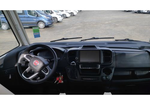 Integral Motorhome RAPIDO C86i en Sale Occasion