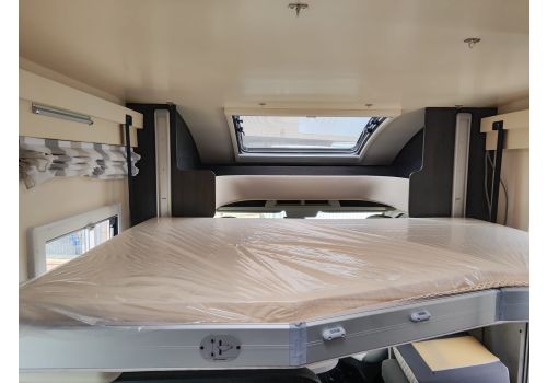 Low Profile Motorhome ROLLER TEAM Kronos 294 TL en Sale Occasion